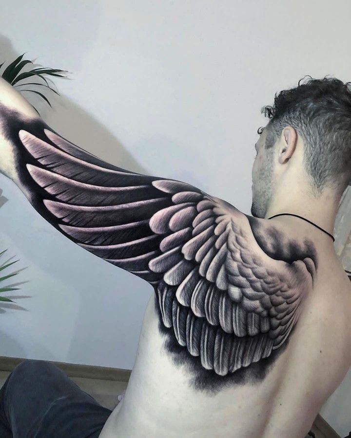 Татуировка крылья