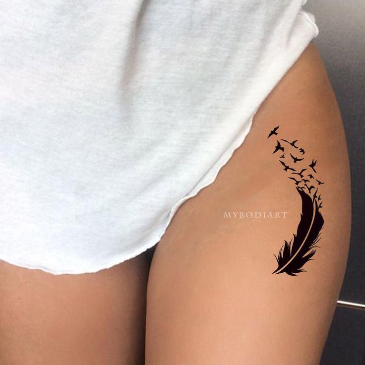 Татуировки для девушек на бедре маленькие