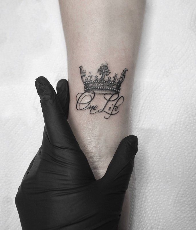 Татуировка корона