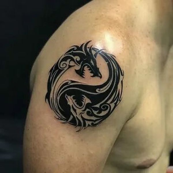 Что означает тату инь янь с драконом